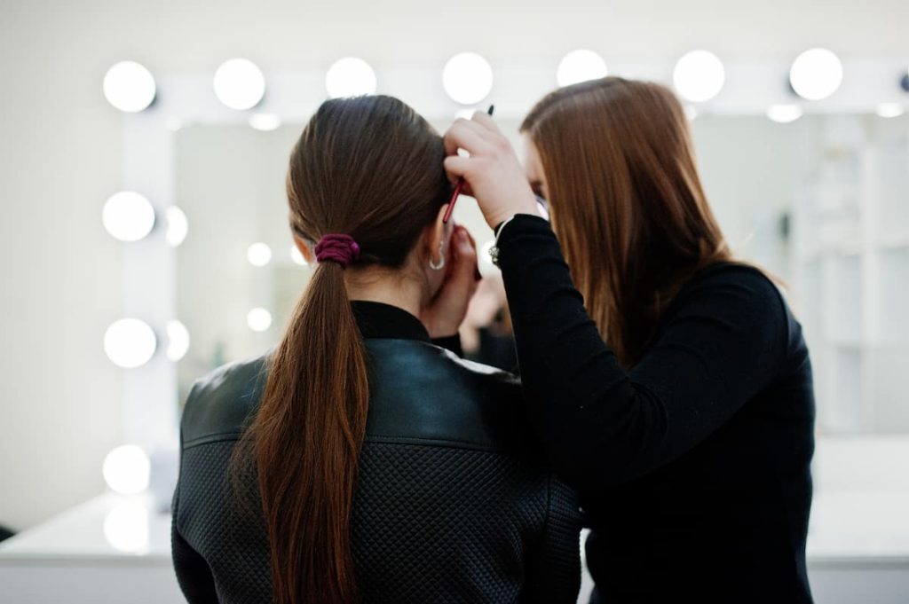 Qué es el visagismo en el maquillaje