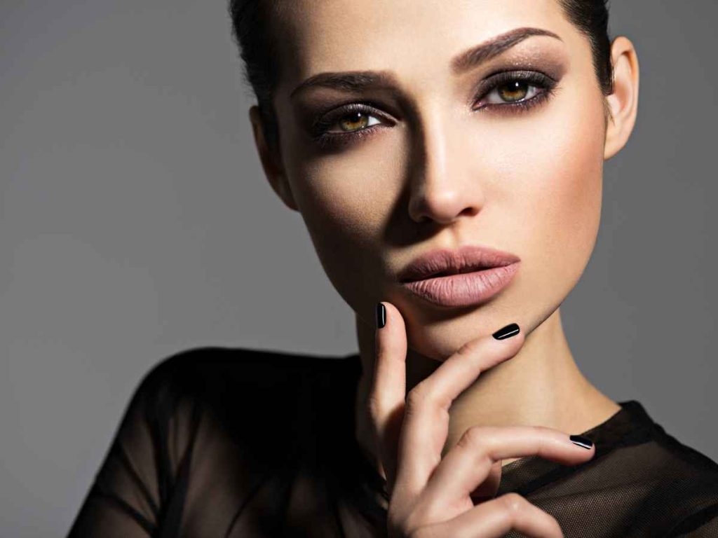 Maquillaje de ojos ahumados